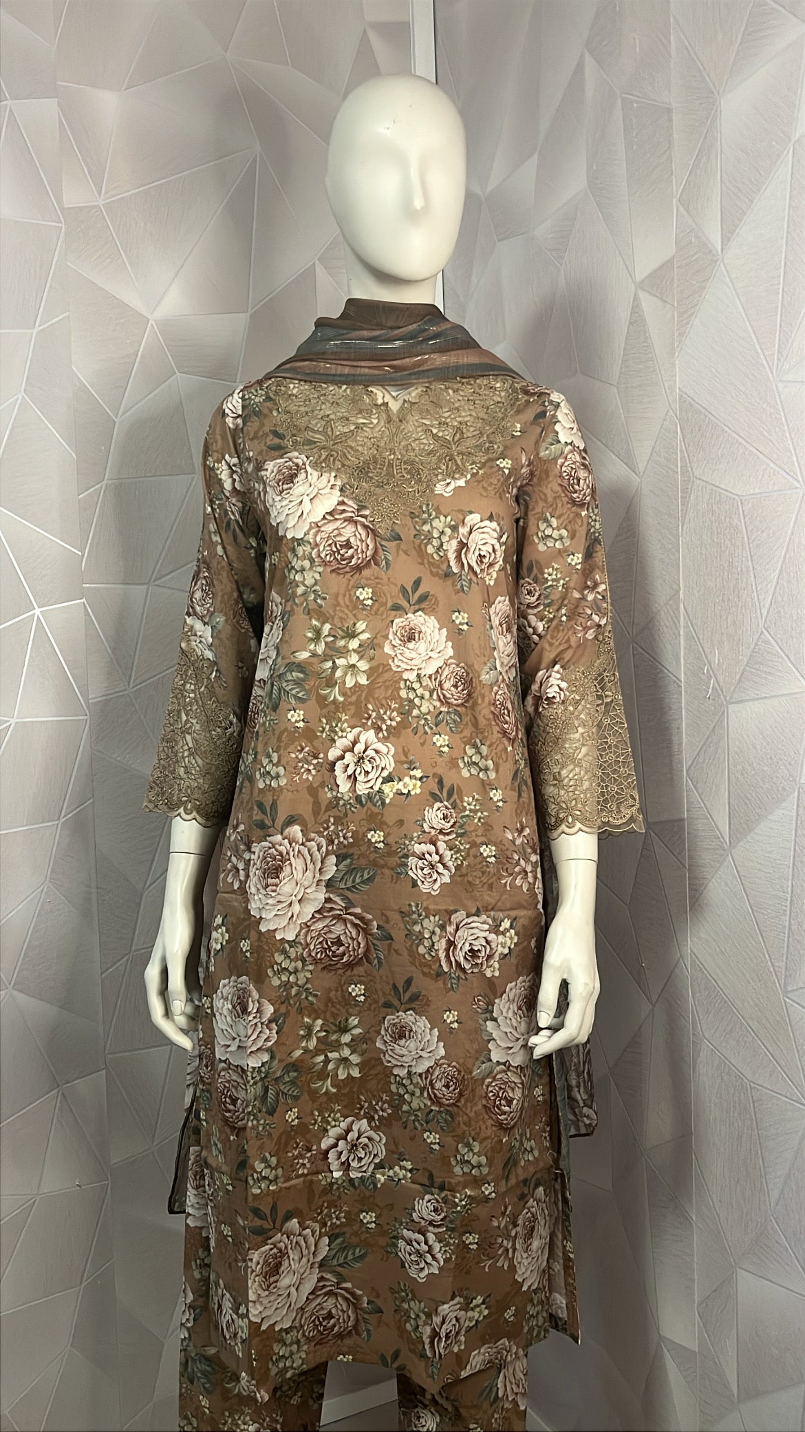 Ensemble beige/marron florales by DAISY.CO
